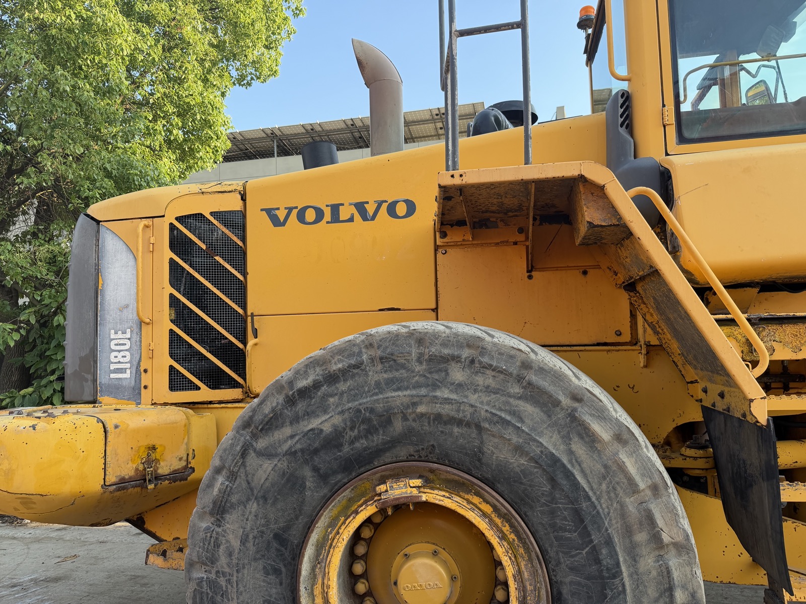 Volvo L180E Wheel Loader for Sale used excavator 0 photo 6