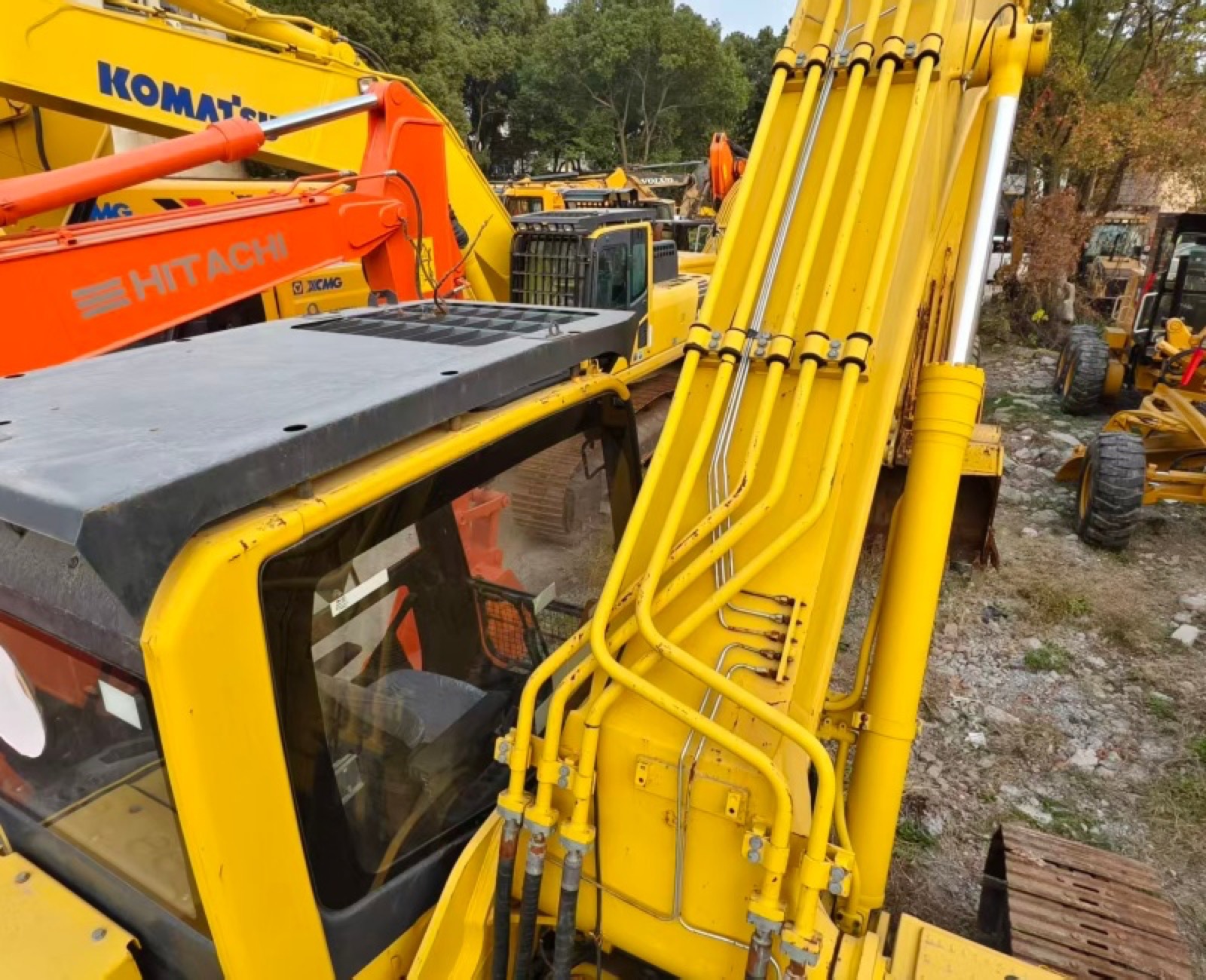 Komatsu PC350-8 used excavator 0 photo 2