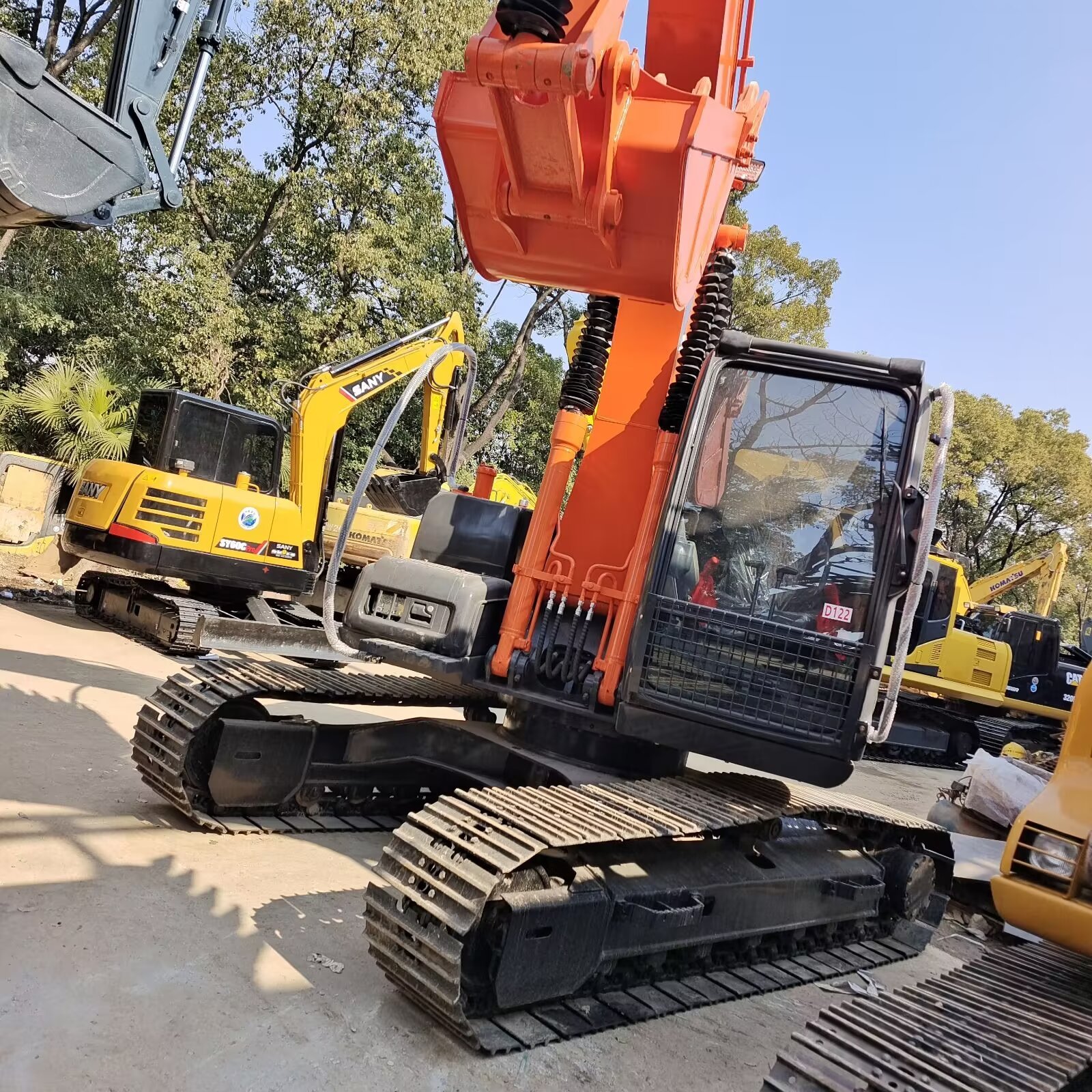 Hitachi 130 used excavator 0 photo 4