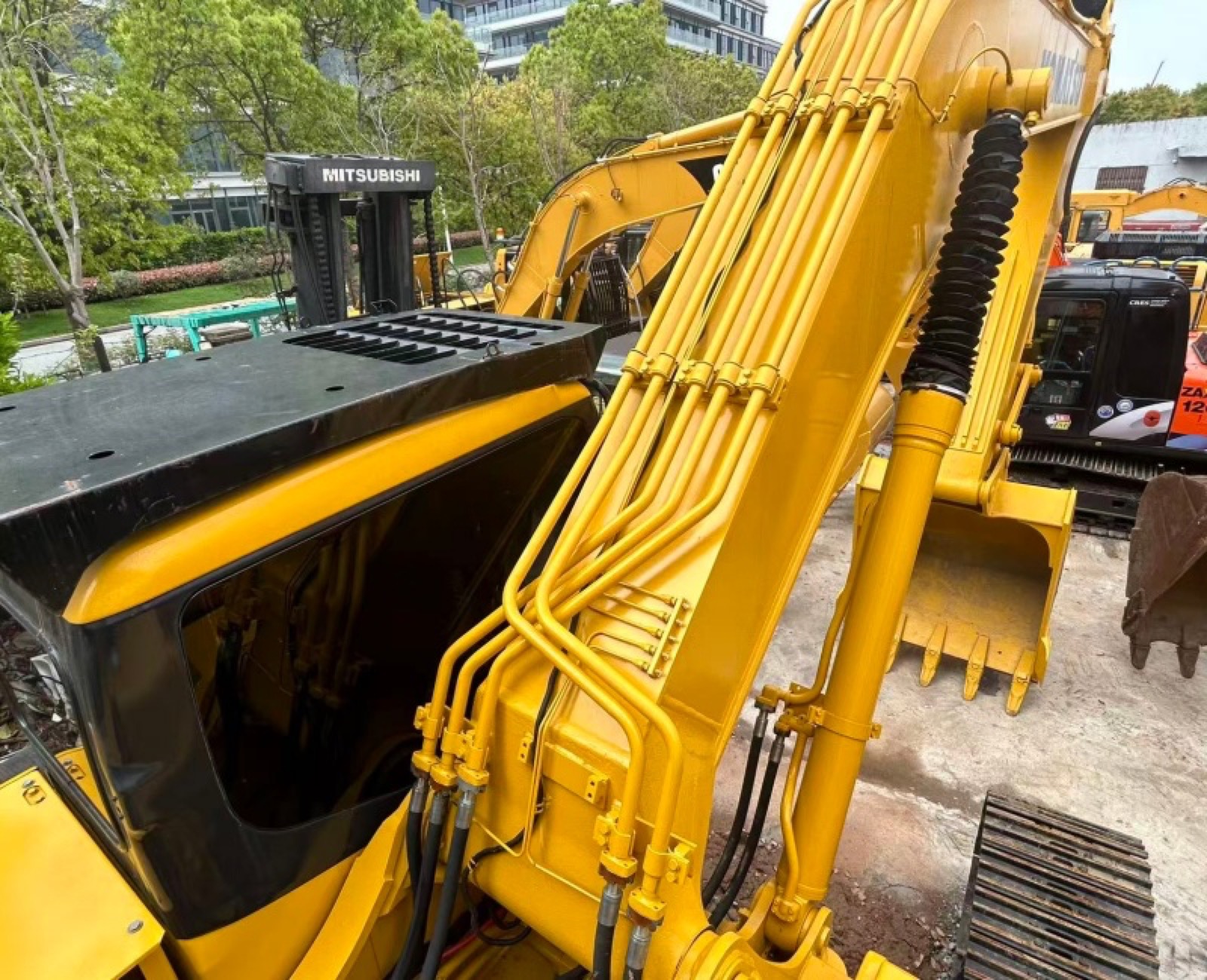Komatsu PC350 used excavator 0 photo 4