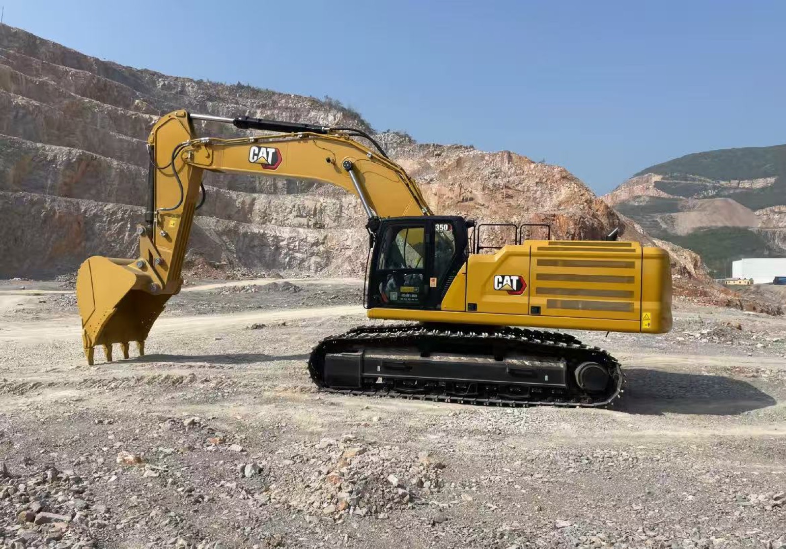 CAT 350 used excavator 0 photo 6