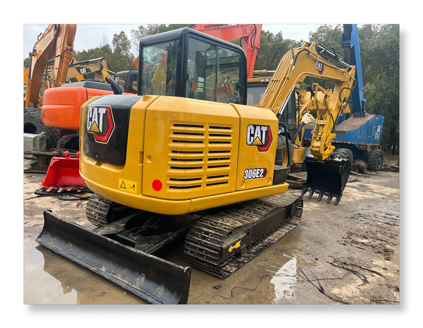CAT 306E2 Mini used excavator 0 photo 3