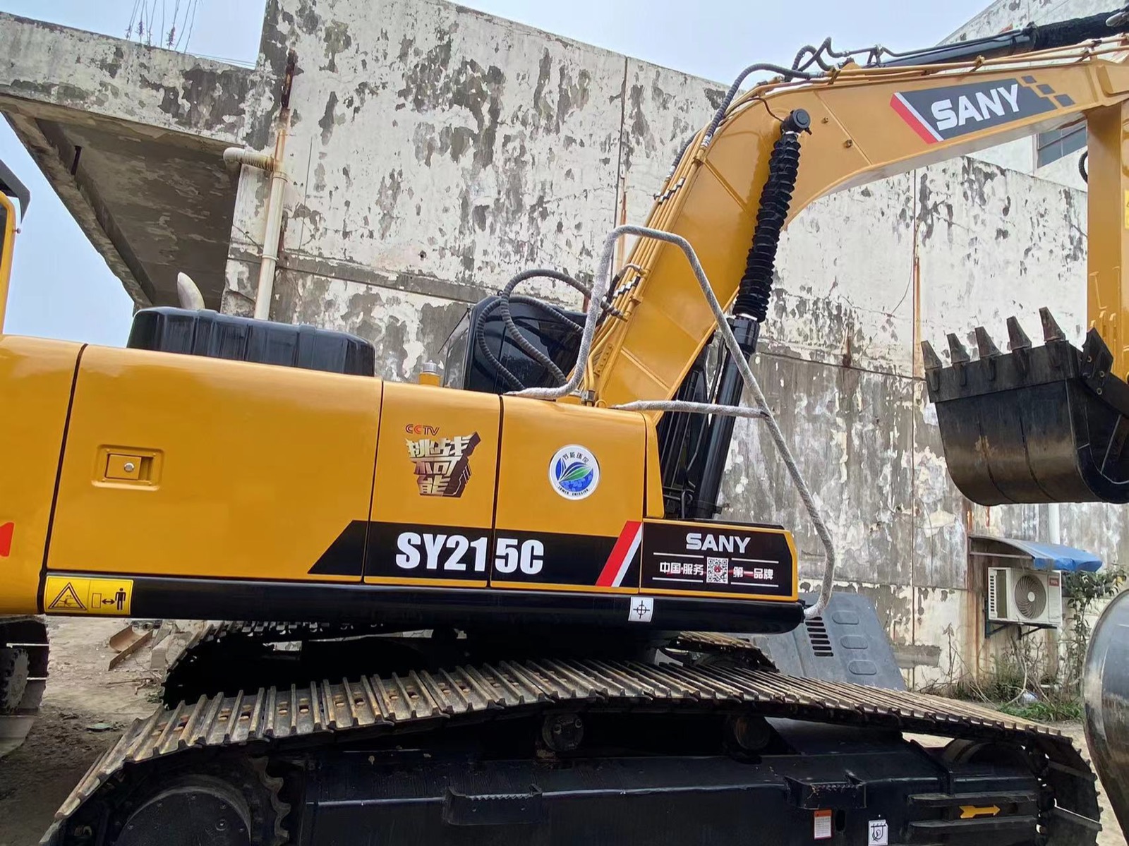 Sany SY215C used excavator 0 photo 4