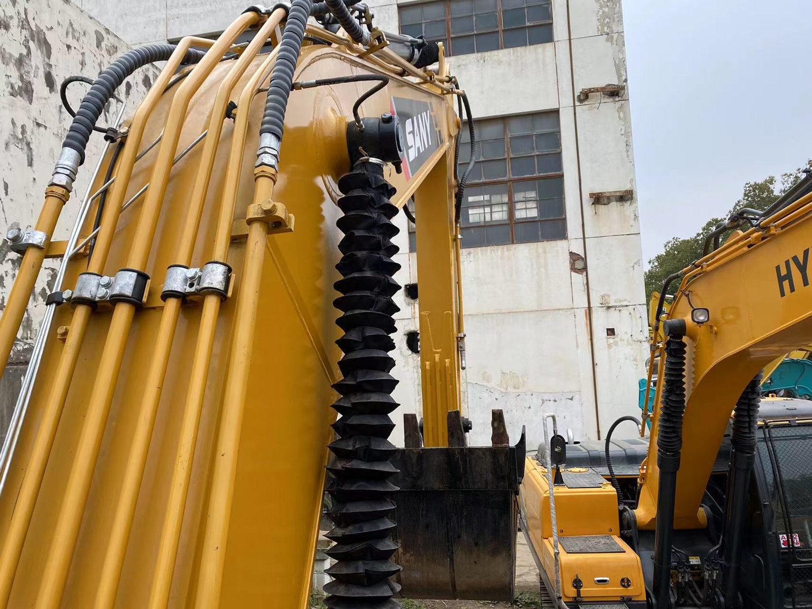 Sany SY215C used excavator 0 photo 5