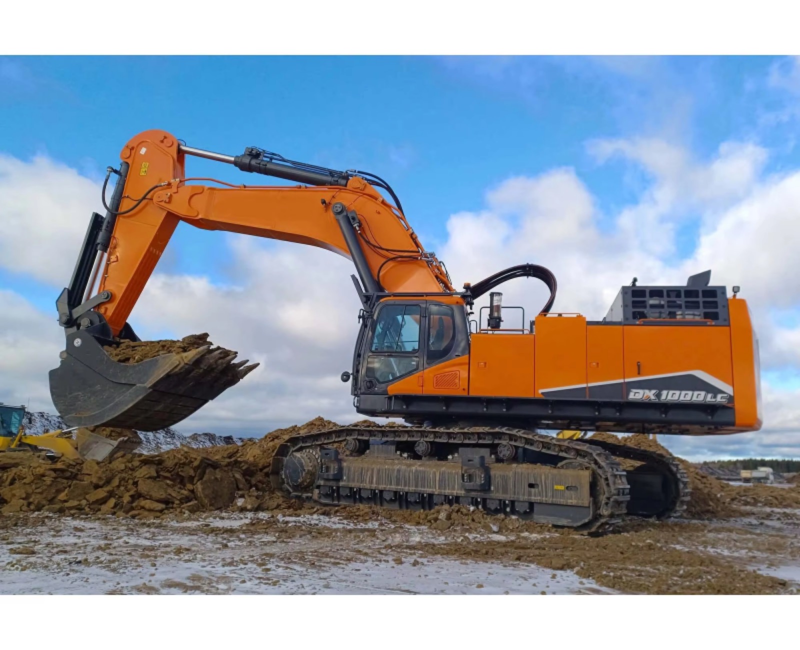 Doosan 1000 used excavator 0 photo 2