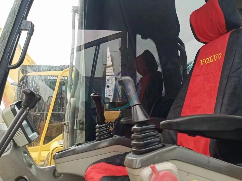Good Price Second-hand Volvo 300 Excavator Used Excavator VOLVO EC300 Crawler Excavator