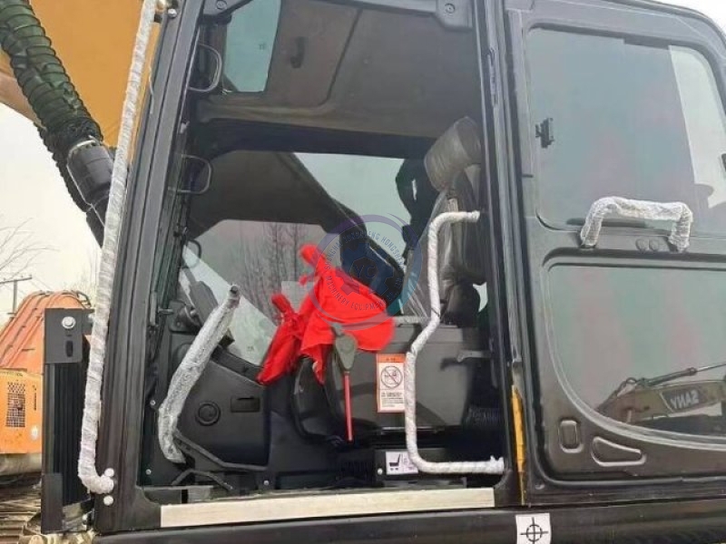 23.5ton Sany SY235C Used Crawler Excavator Equipment Medium Sized SY235CPro