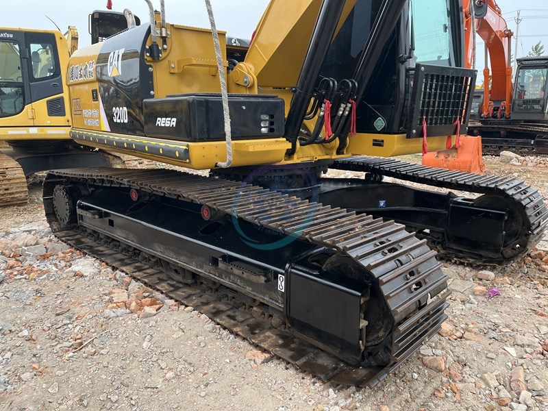 20 Ton Used CAT Excavator 320D Repossessed Earthmoving Equipment