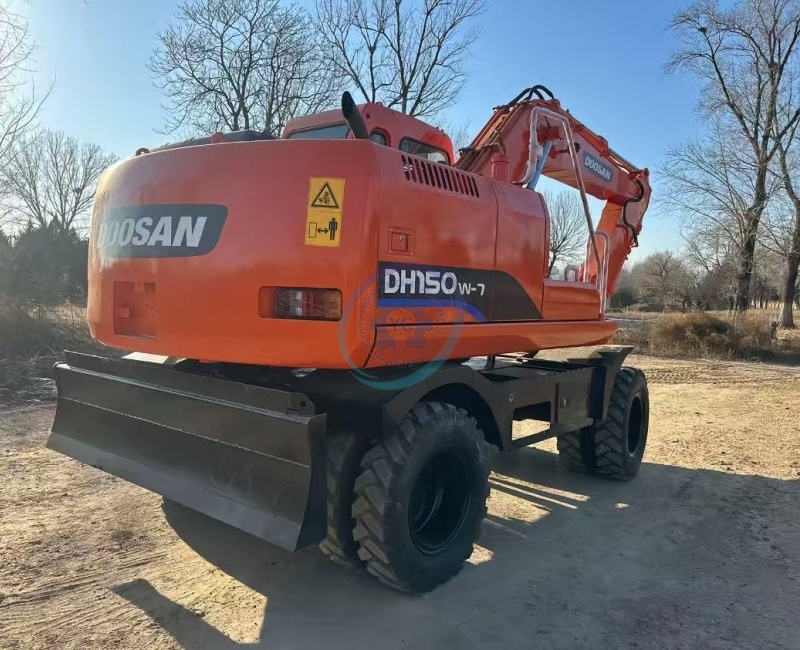 Used Doosan DH150W-7 Wheeled Excavator for Sale