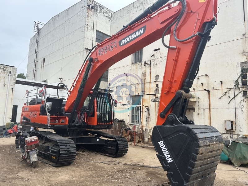 Used Doosan 340 Excavator for Sale