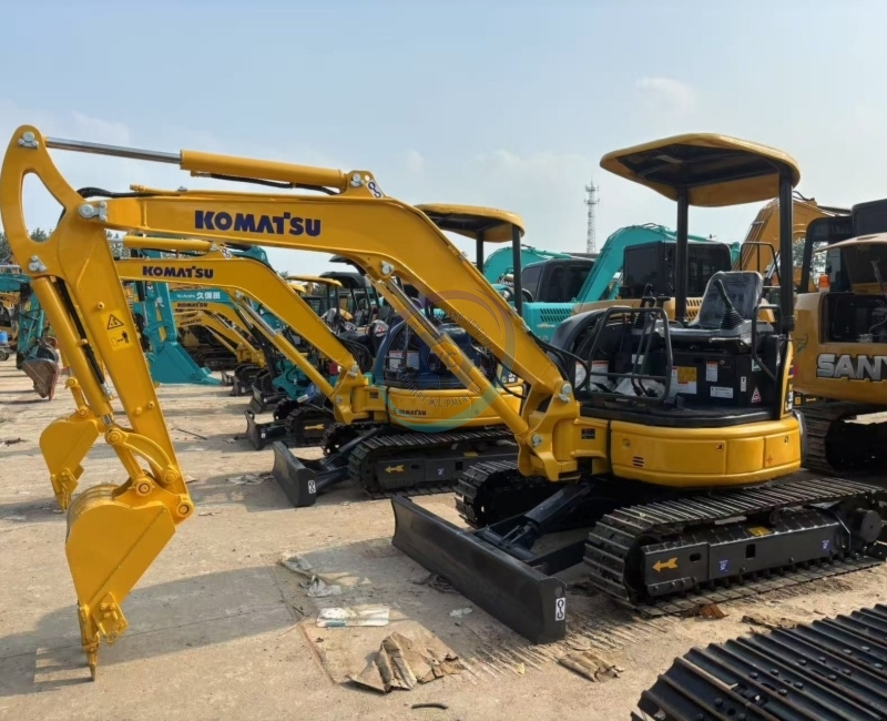 Used Komatsu PC35MR Mini Excavator for Sale
