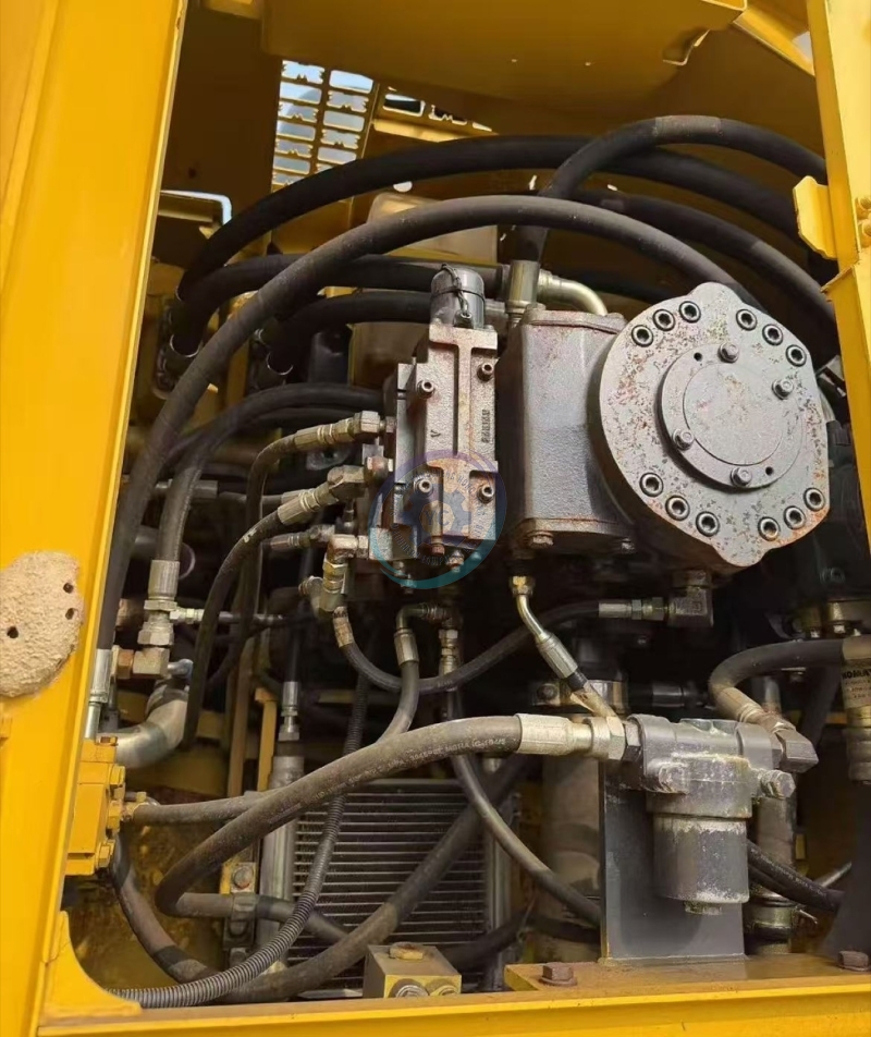Used Komatsu PC600LC Excavator for Sale