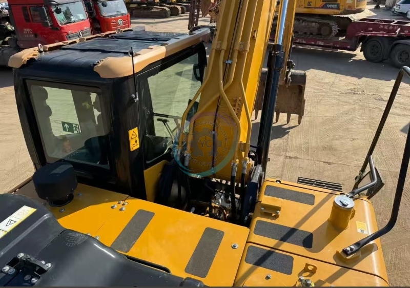 Used SANY 200C Excavator for Sale