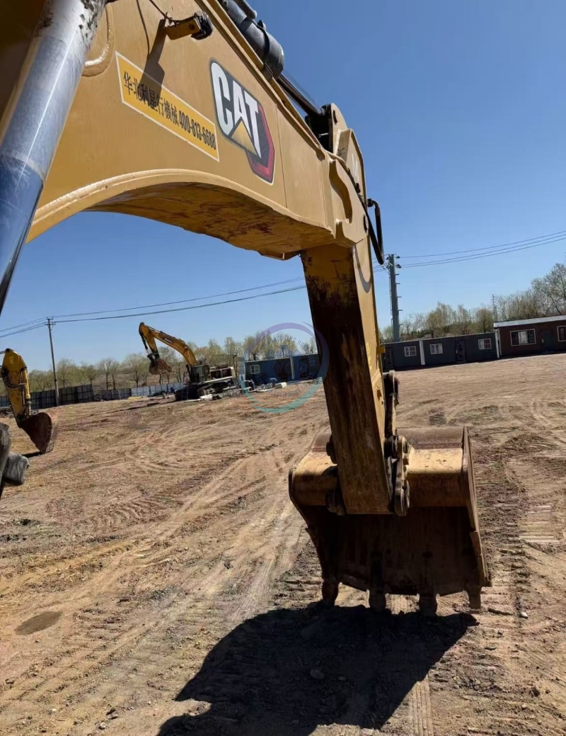 Used Caterpillar 374 Excavator for Sale