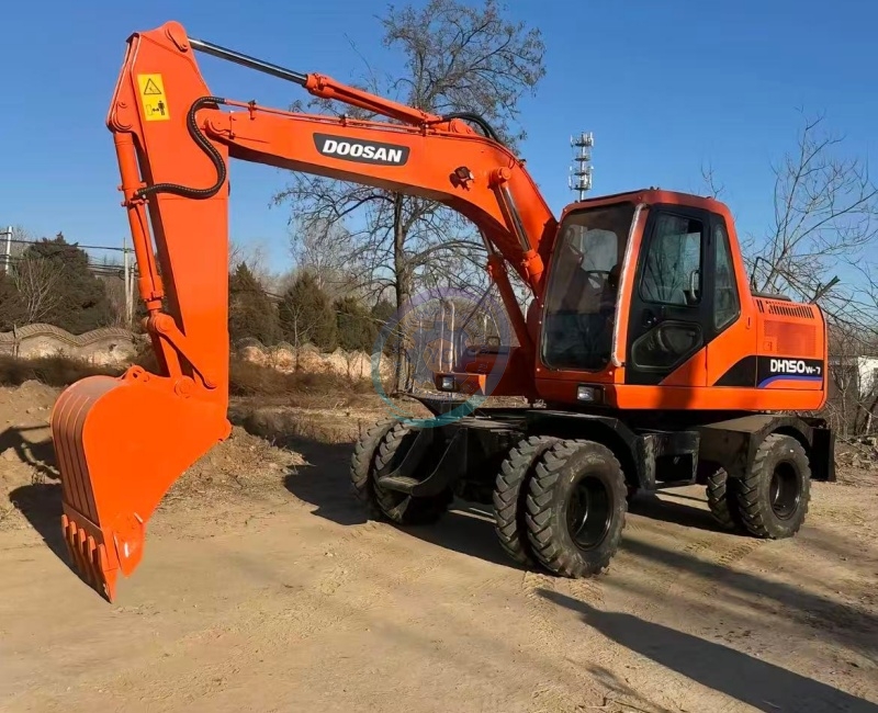 Used Doosan DH150W-7 Wheeled Excavator for Sale
