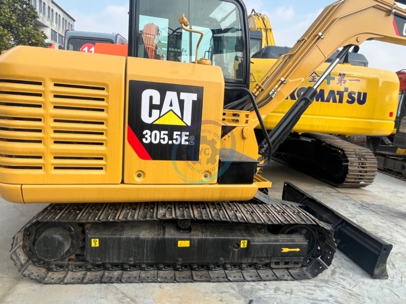 Used Caterpillar 305.5E2 Mini Excavator for Sale