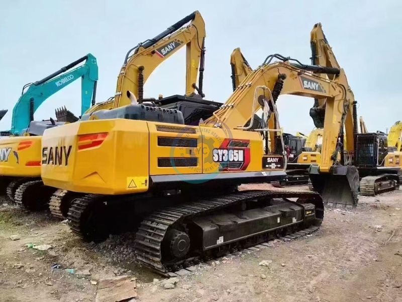 Bucket Rod Digging Force 180kN SANY 365H Used Crawler Excavator Engine Cooled to 50℃ in Desert Test