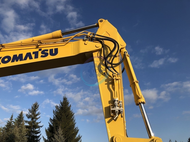 Original Used Japan KOMATSU PC490LC-11 Excavator Second Hand 49 Ton Digger High Quality in Stock