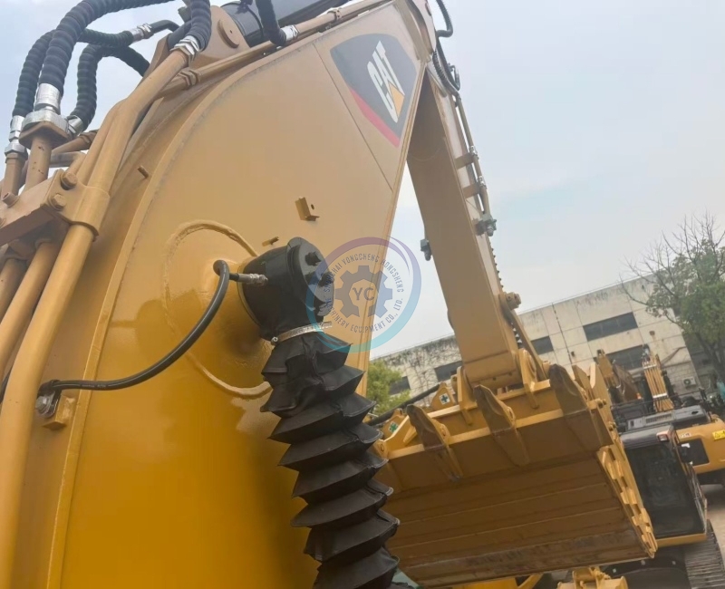 Used Caterpillar 323D2L Excavator for Sale