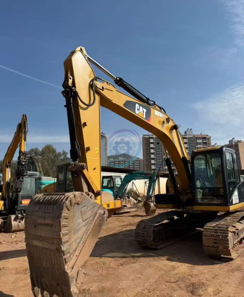Used Caterpillar 318D2 Excavator for Sale