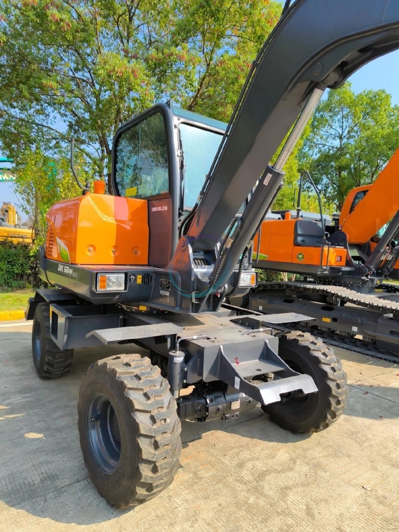 Used Doosan DX60W Mini Excavator for Sale