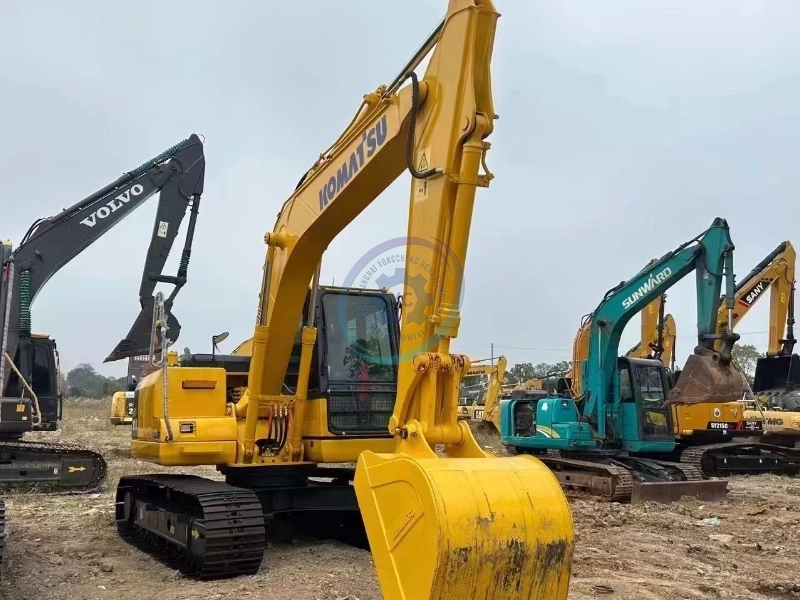 Used komatsu PC110 Original Japan 11Ton High Work Efficiency and Low Working Hours Middle Digger Imported From Japan