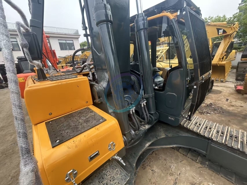 Used Hyundai 300LC-9S Excavator for Sale