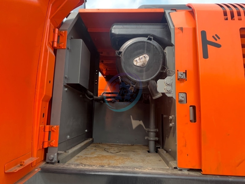 Used Hitachi ZX240 Excavator for Sale