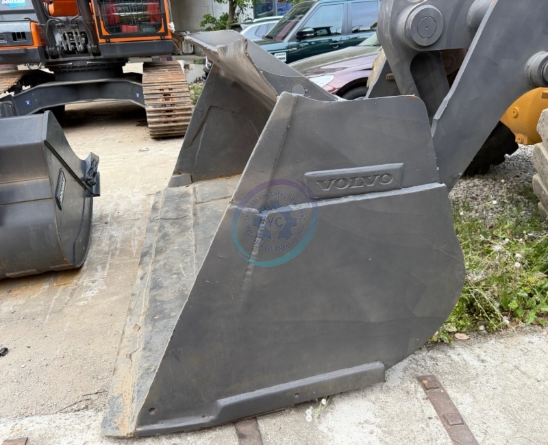 Used Volvo L120G Wheel Loader for Sale