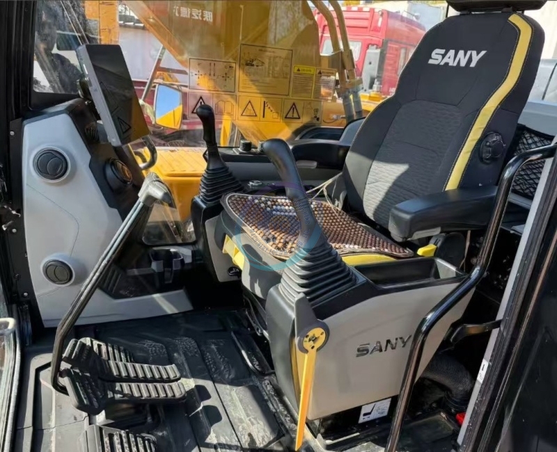 Used SANY 200C Excavator for Sale