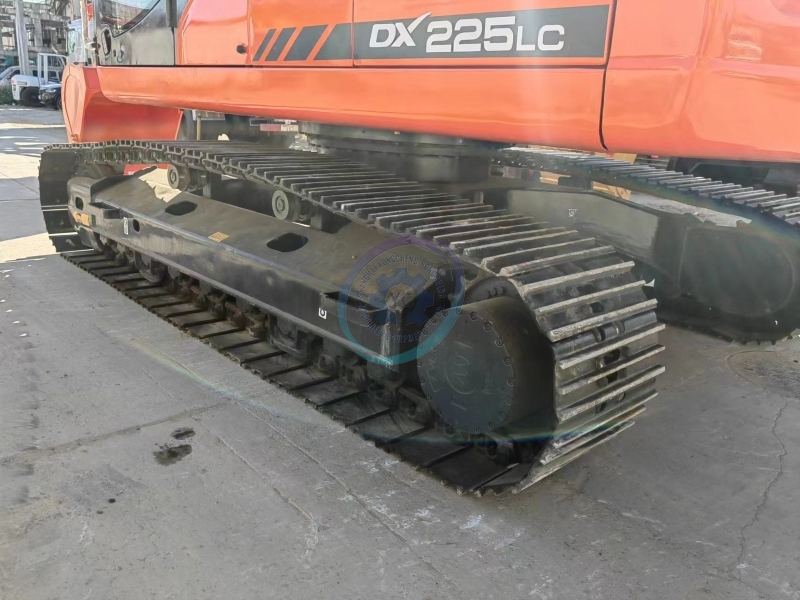 Used Doosan DX225 Excavator for Sale