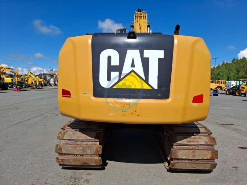 High Quality Low in Price CAT 318D 318E 318FL Mini Working Used Original JAPAN Excavator