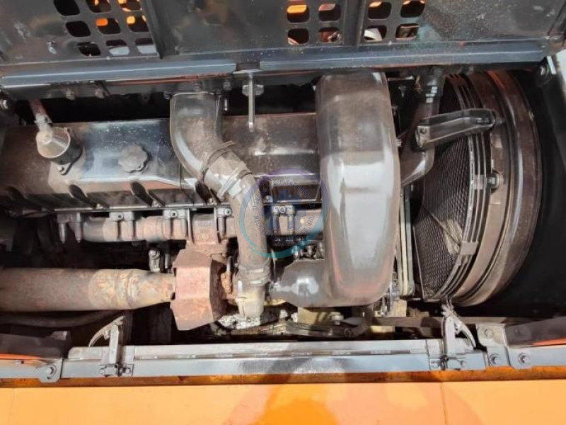 Large Scale Repossessed Hitachi Zx450 Equipment Trader Excavator 45Ton Isuzu Engine