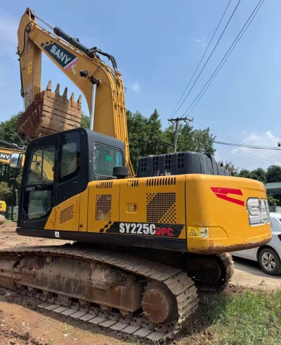 Used SANY 225C Excavator for Sale