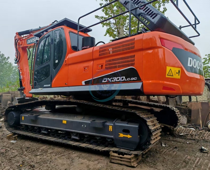 Used Doosan DX300LC-9C Excavator for Sale