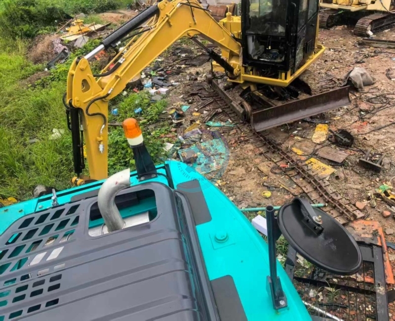 Used Kobelco SK210 Excavator for Sale