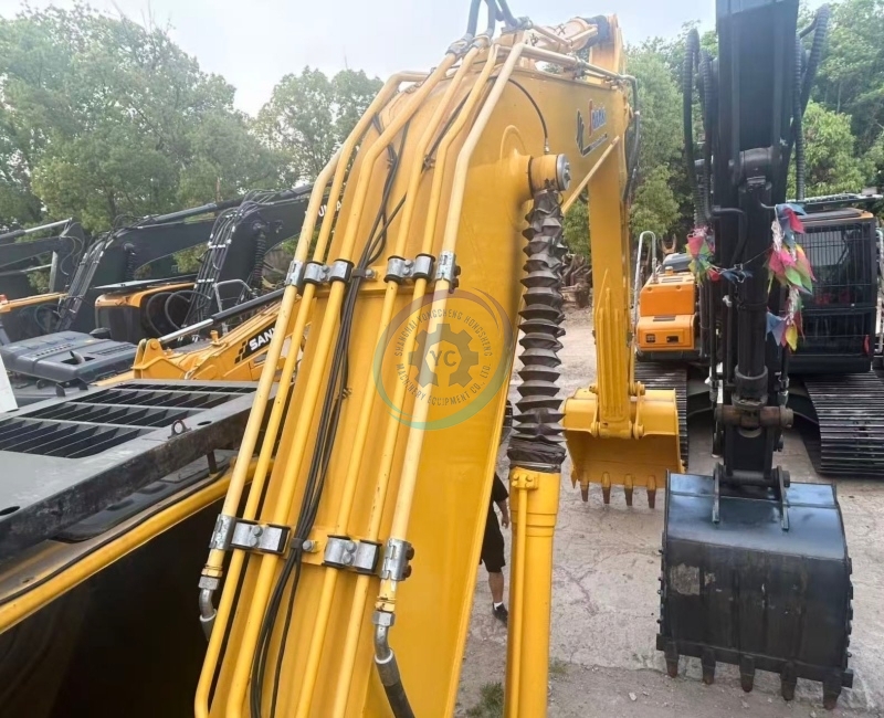 Used Komatsu PC240 Excavator for Sale