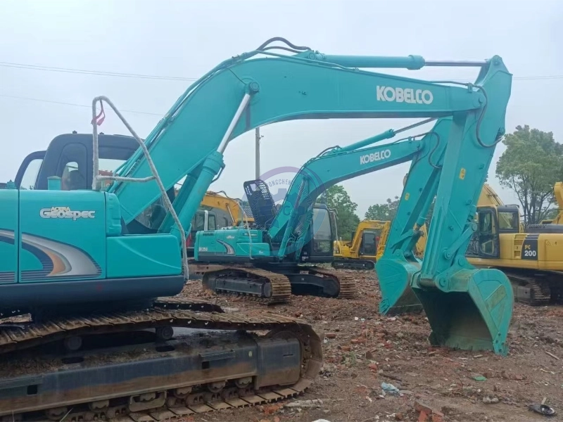 90 new Used Excavator Kobelco SK250 for sale