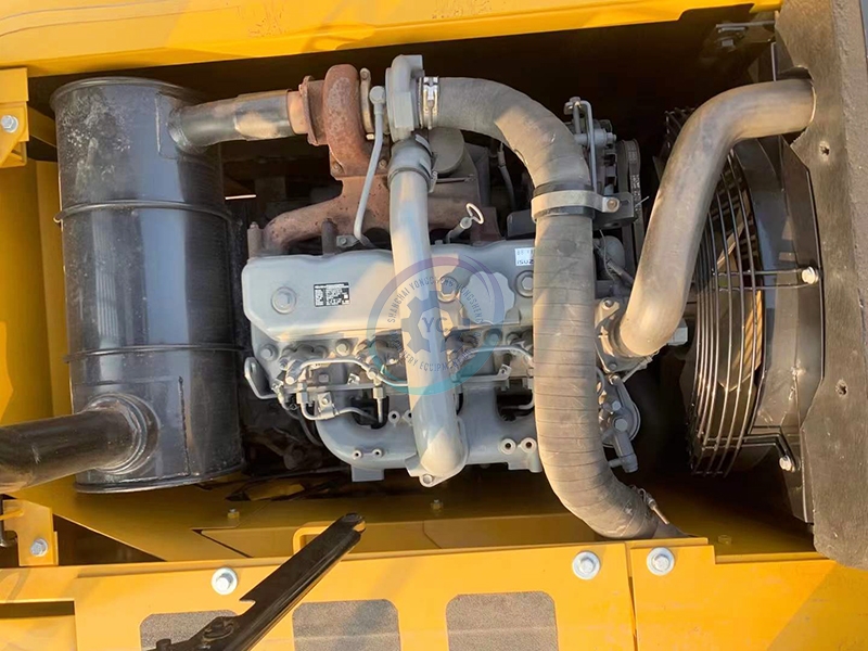 Used Sany SY135C Hydraulic Small Excavator Trackhoe Crawler Digger for cheap sale
