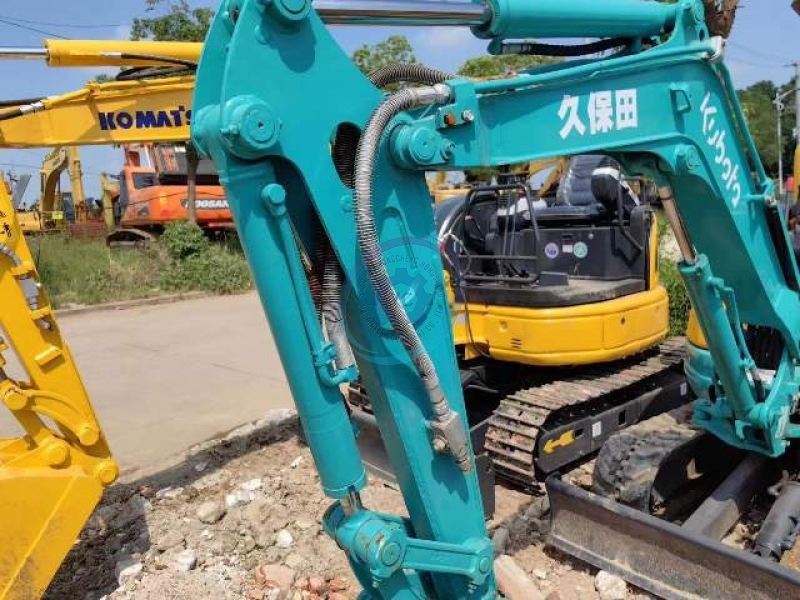 2200KW Kubota U20 Used Kubota Excavator 2 Ton Mini Japanese Original