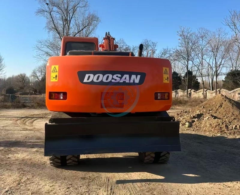 Used Doosan DH150W-7 Wheeled Excavator for Sale