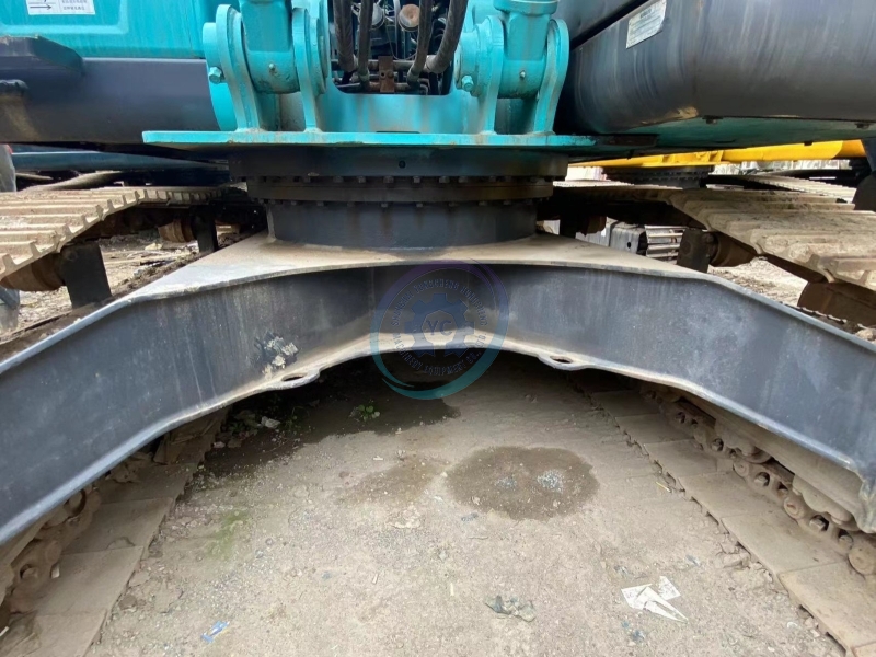 Used Kobelco SK200LC Excavator for Sale