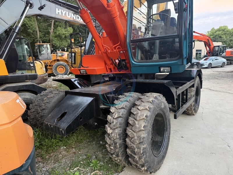 Used Hitachi EX100WD Excavator for Sale