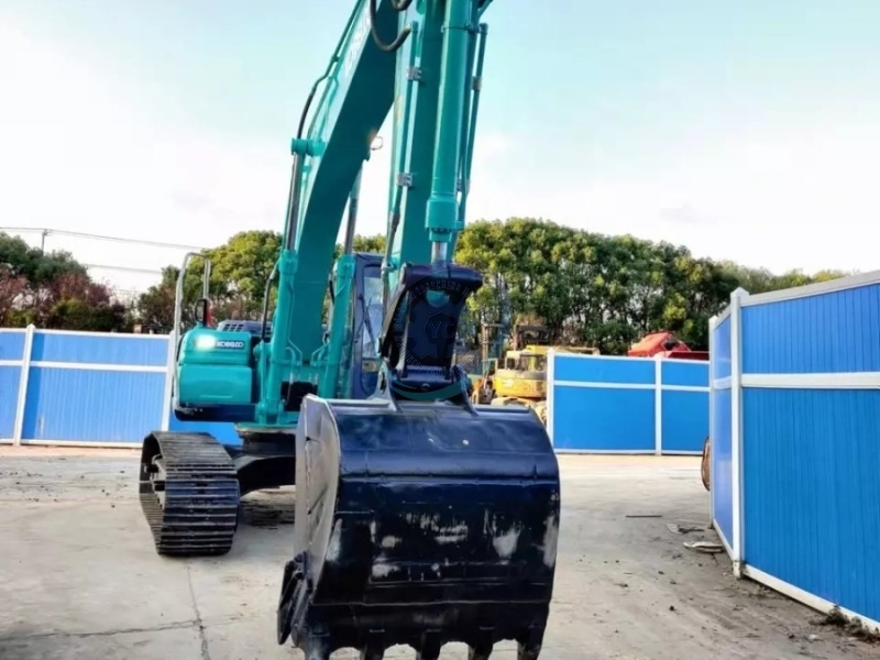 SK210 Used Kobelco Excavator Second Hand Construction Machine 114KW