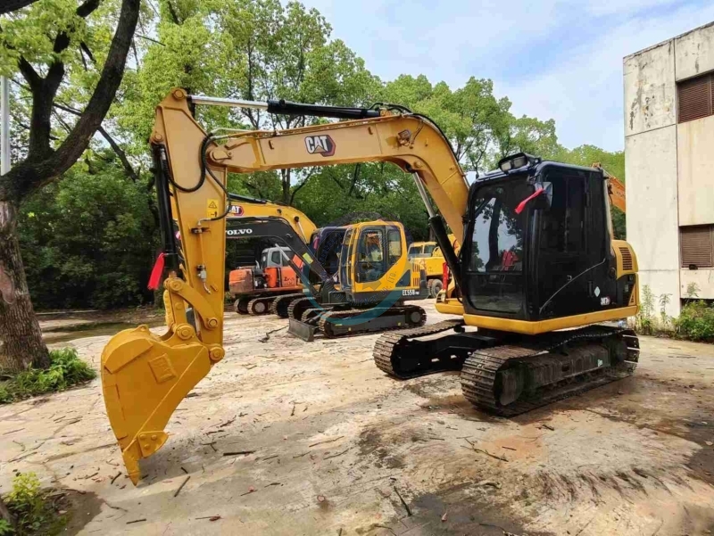 Caterpillar 307D Track Used Compact Excavators Mini Sized 7193KG