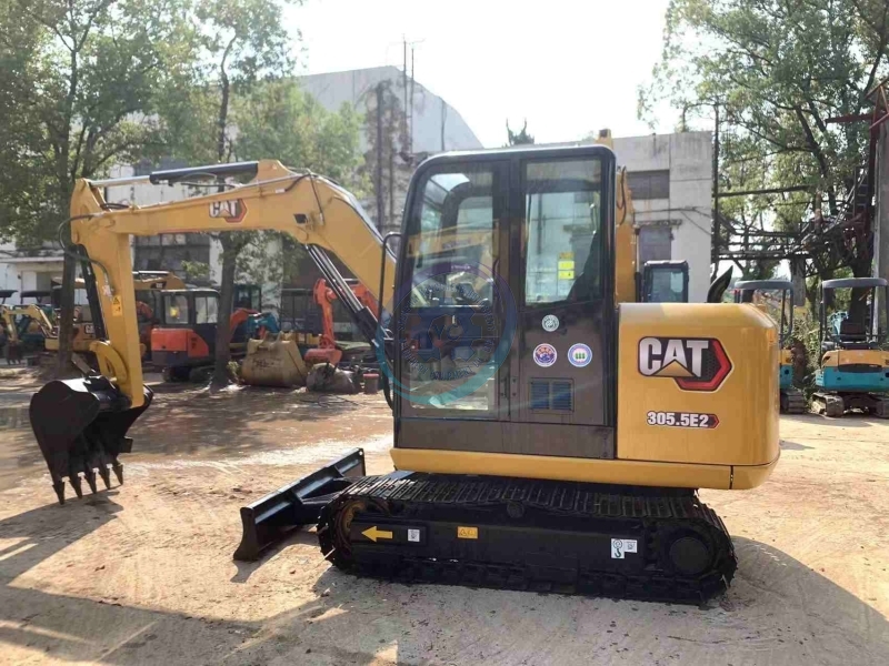 2021 Japanese Second Hand Diggers Used Cat 305.5E2 Excavator