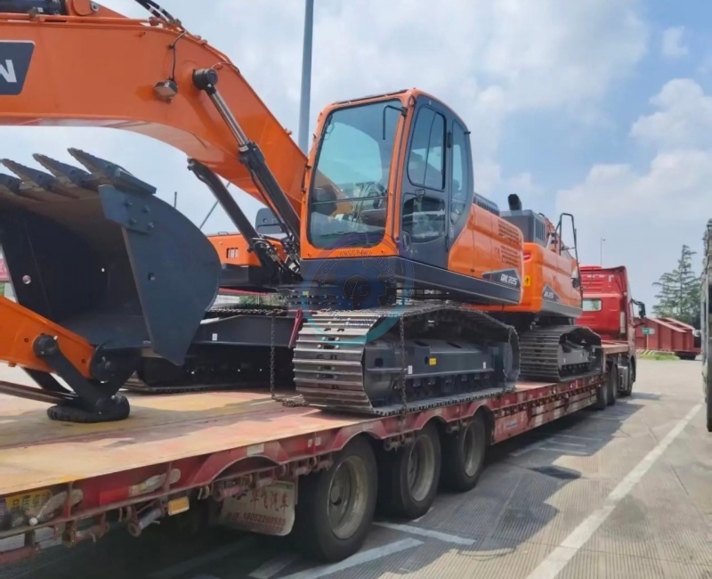 Used Doosan DX225 Excavator for Sale