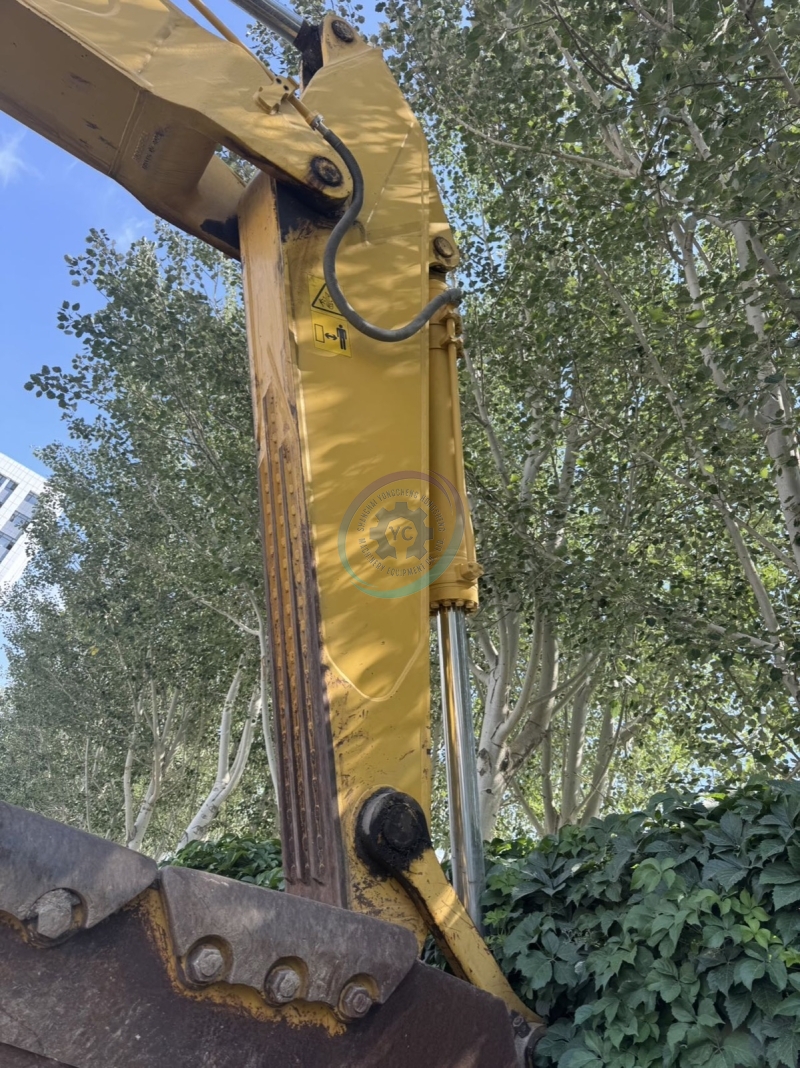 Used Komatsu 460 Excavator for Sale