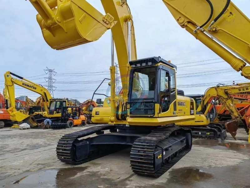 Used KOMATSU PC300-8 300-8 PC300 Excavators PC300-8N1 30 Ton Japan Original Diggers Cheap Price for Sale