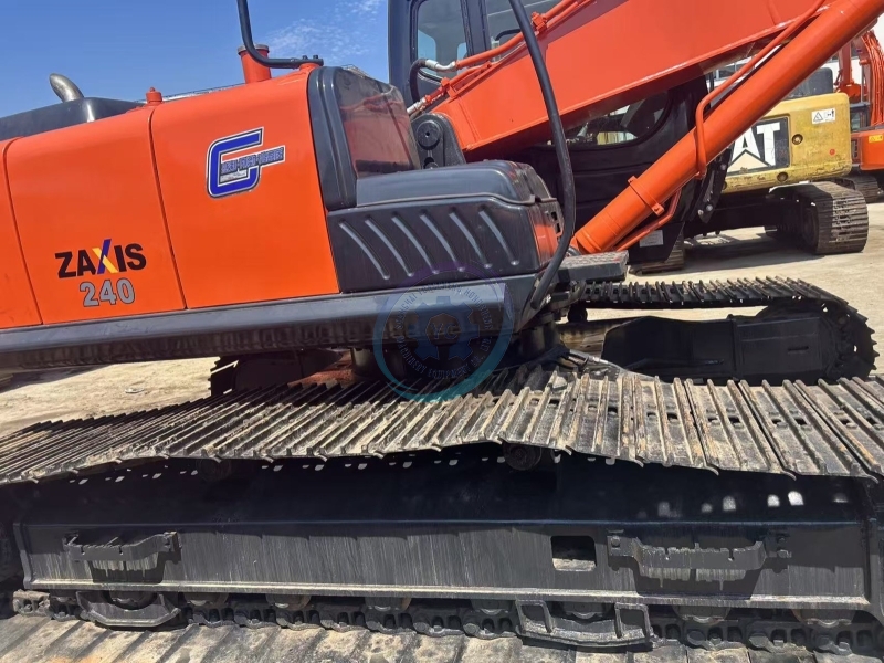 Used Hitachi ZX240 Excavator for Sale